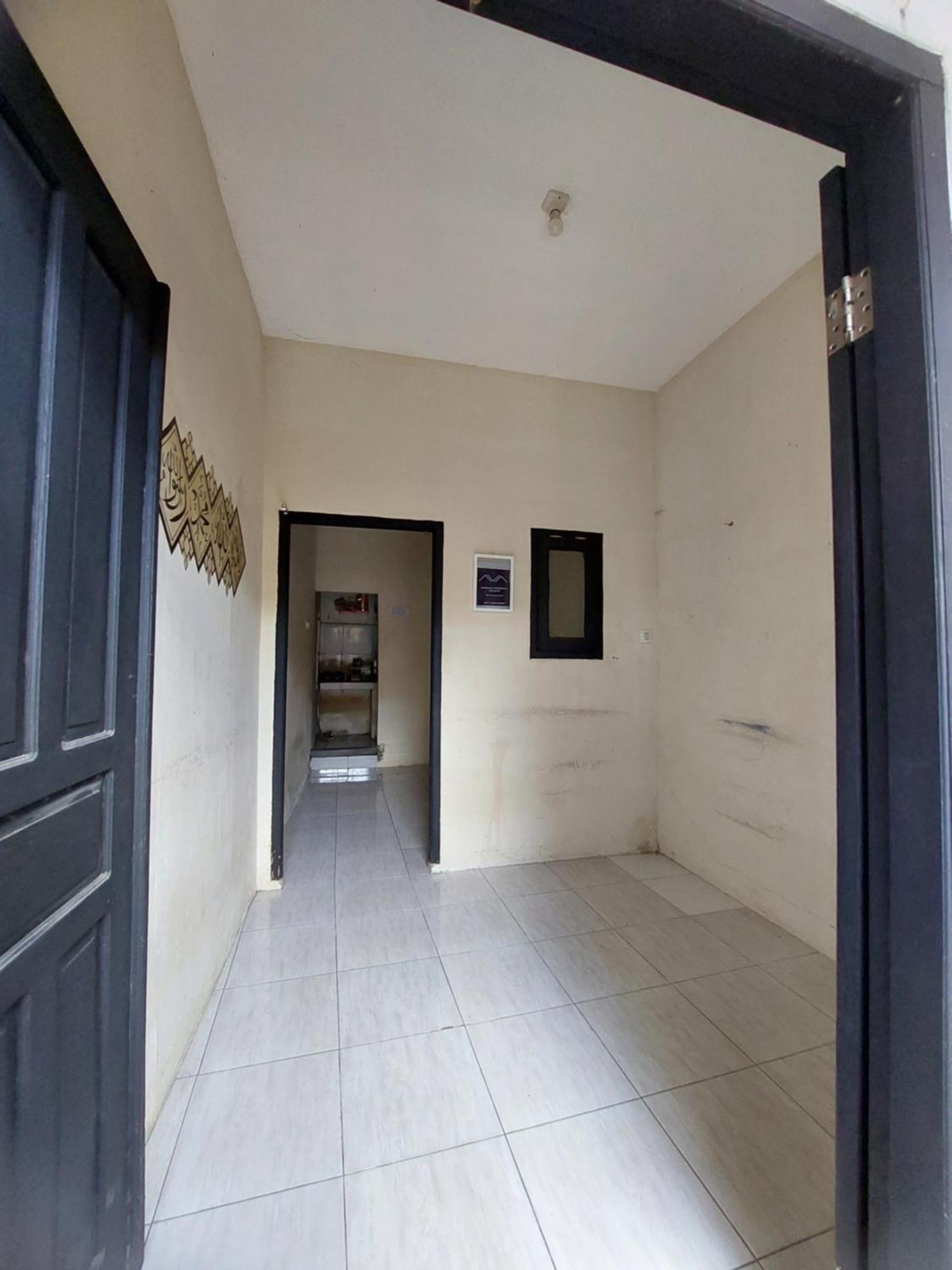 Gasthuis Lenteng Agung 3 Lantai